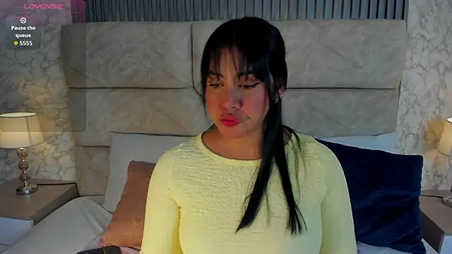 amatista  smith online show from 11-21-25, 08:41