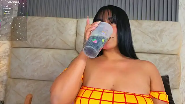 amatista  smith online show from 01-08-26, 08:26