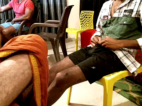 Snapshot of indianbull2023 chatting on 01-09-26, 06:09 indianbull2023 online show from 01-09-26, 06:09