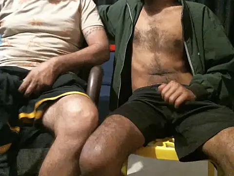 Snapshot of indianbull2023 chatting on 03-26-26, 07:28 indianbull2023 online show from 03-26-26, 07:28