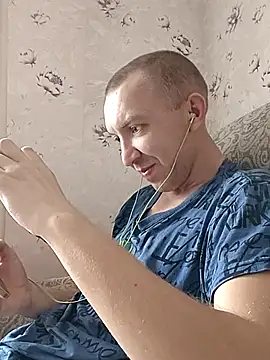 Snapshot of MityaXLoves chatting on 04-07-26, 06:37 MityaXLoves online show from 04-07-26, 06:37