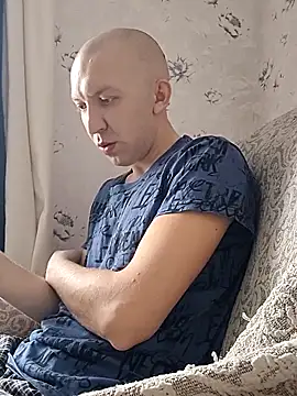 Snapshot of MityaXLoves chatting on 03-22-26, 05:00 MityaXLoves online show from 03-22-26, 05:00