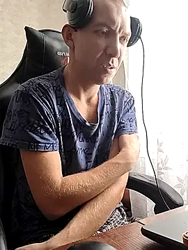 Snapshot of MityaXLoves chatting on 03-02-26, 07:15 MityaXLoves online show from 03-02-26, 07:15