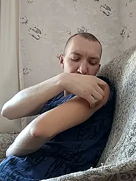 Snapshot of MityaXLoves chatting on 03-09-26, 06:06 MityaXLoves online show from 03-09-26, 06:06