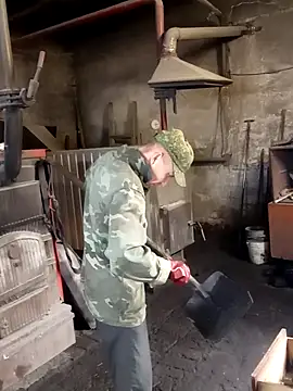 Snapshot of MityaXLoves chatting on 04-09-26, 06:19 MityaXLoves online show from 04-09-26, 06:19