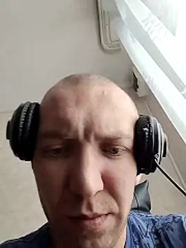 Snapshot of MityaXLoves chatting on 02-25-26, 07:41 MityaXLoves online show from 02-25-26, 07:41