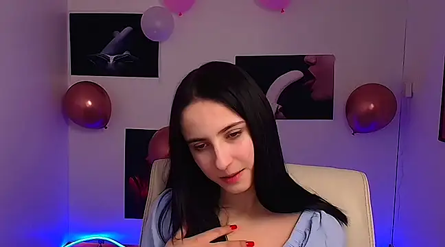 Snapshot of Sara_djefri chatting on 02-23-25, 12:27 Sara djefri online show from 02-23-25, 12:27