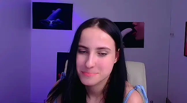 Snapshot of Sara_djefri chatting on 02-02-25, 09:40 Sara djefri online show from 02-02-25, 09:40