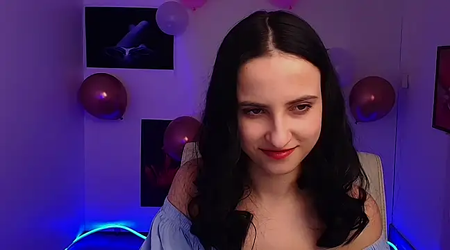 Snapshot of Sara_djefri chatting on 02-21-25, 06:15 Sara djefri online show from 02-21-25, 06:15