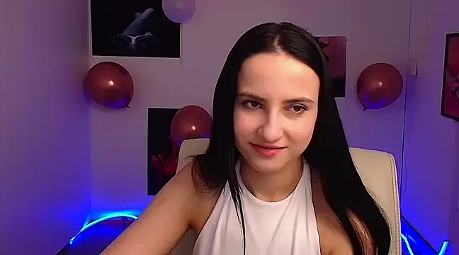 Snapshot of Sara_djefri chatting on 02-24-25, 06:16 Sara djefri online show from 02-24-25, 06:16