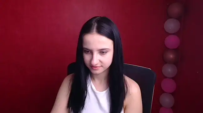 Snapshot of Sara_djefri chatting on 03-12-25, 06:18 Sara djefri online show from 03-12-25, 06:18