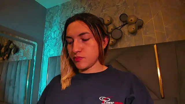 TomLondon  online show from 02-21-26, 12:51