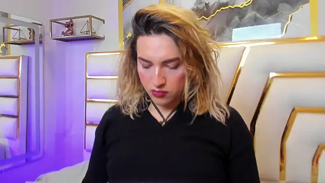 TomLondon  online show from 12-17-25, 01:38