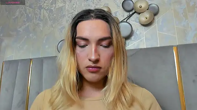 TomLondon  online show from 03-05-26, 02:46