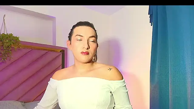 TomLondon  online show from 10-28-25, 01:10