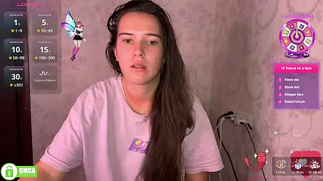 Snapshot of the_princese chatting on 10-31-25, 05:09 the princese online show from 10-31-25, 05:09