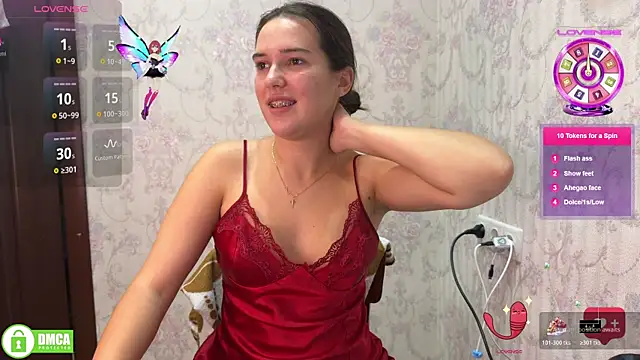 Snapshot of the_princese chatting on 10-30-25, 08:39 the princese online show from 10-30-25, 08:39