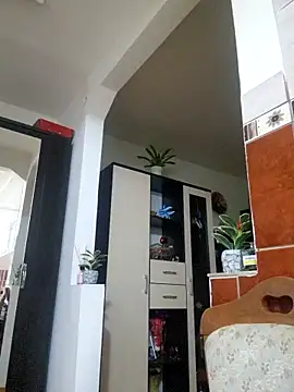 Evadesirex46 online show from 10-08-25, 08:49