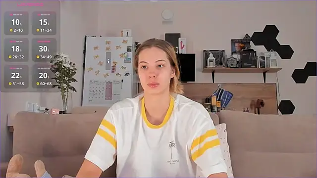 Girl alone home online show from 10-24-25, 03:49