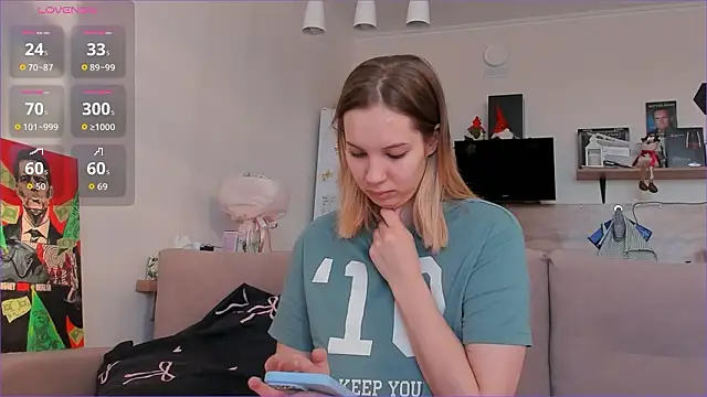 Girl alone home online show from 03-06-26, 03:56