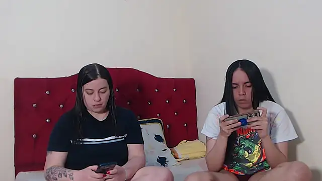 Lola barbara online show from 10-18-25, 03:25