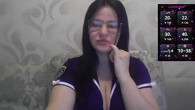 German Eva online show from 10-23-25, 01:54