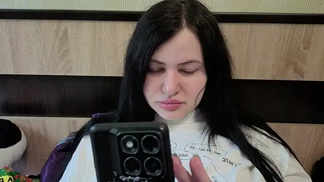 Snapshot of German_Eva chatting on 06-03-26, 04:01 German Eva online show from 06-03-26, 04:01