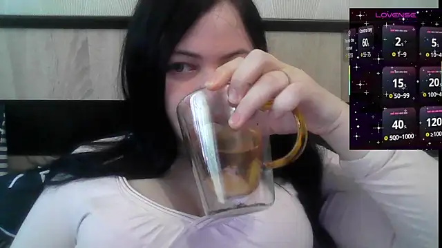 German Eva online show from 03-29-26, 08:05