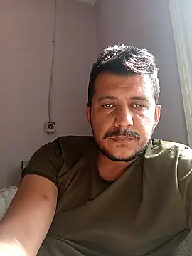 Snapshot of Adana1994 chatting on 03-11-26, 09:47 Adana1994 online show from 03-11-26, 09:47