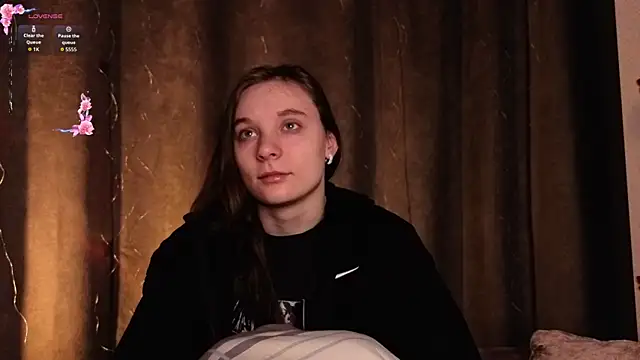 NaokoStifel online show from 02-25-26, 01:06