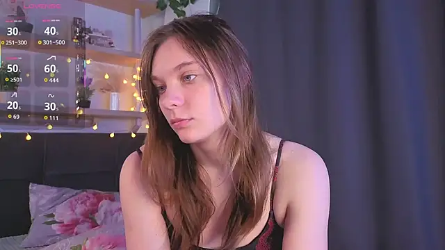 NaokoStifel online show from 04-06-26, 01:12