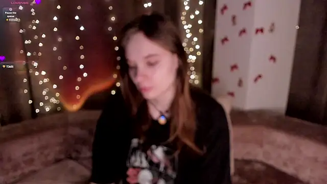 NaokoStifel online show from 02-15-26, 01:06