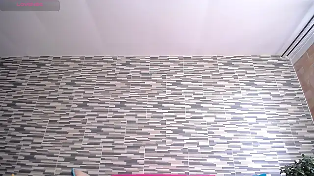 Snapshot of VioletaGomezCo chatting on 05-26-26, 02:37 VioletaGomezCo online show from 05-26-26, 02:37