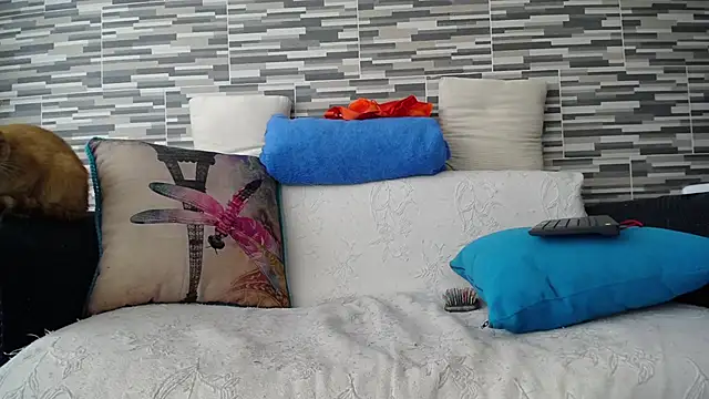 VioletaGomezCo online show from 10-16-25, 12:35