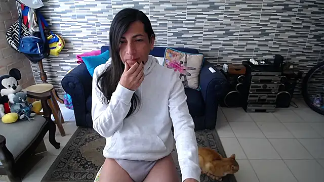 Snapshot of VioletaGomezCo chatting on 04-20-26, 03:24 VioletaGomezCo online show from 04-20-26, 03:24