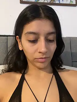 Snapshot of BrittanyDiaz chatting on 05-20-26, 10:07 BrittanyDiaz online show from 05-20-26, 10:07