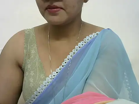 Snapshot of rashmika_reddy chatting on 04-29-26, 05:33 rashmika reddy online show from 04-29-26, 05:33