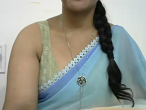 rashmika reddy online show from 10-17-25, 04:16