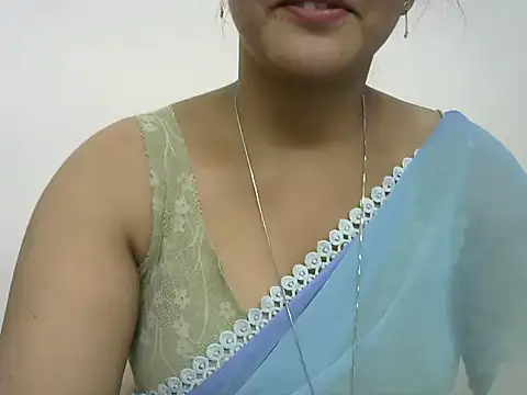 Snapshot of rashmika_reddy chatting on 05-27-26, 04:36 rashmika reddy online show from 05-27-26, 04:36