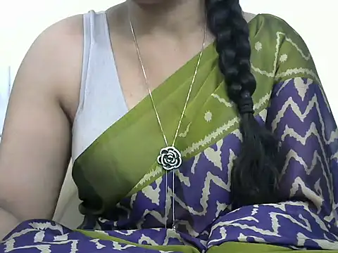 rashmika reddy online show from 10-04-25, 04:08