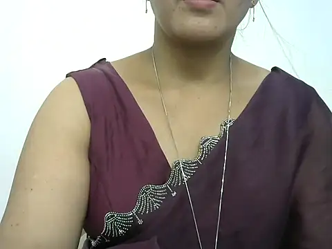Snapshot of rashmika_reddy chatting on 05-31-26, 05:19 rashmika reddy online show from 05-31-26, 05:19