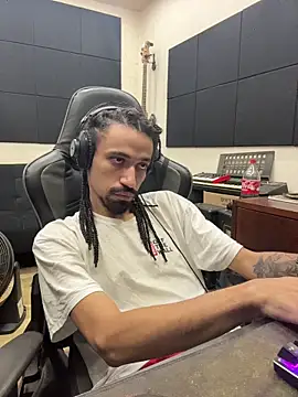 hotcamboy420 online show from 03-01-26, 04:23