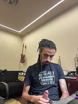 Snapshot of hotcamboy420 chatting on 10-27-25, 05:14 hotcamboy420 online show from 10-27-25, 05:14