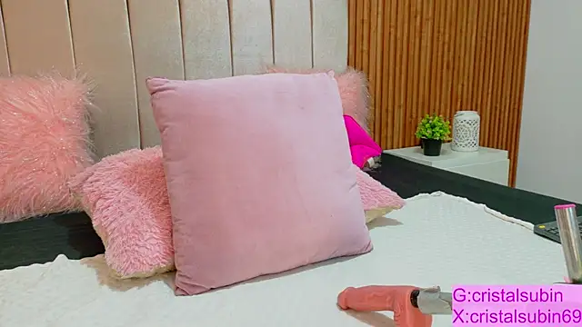 cristal subin69 online show from 11-04-25, 12:20