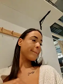 Snapshot of LydiaMaus96 chatting on 10-30-25, 01:42 LydiaMaus96 online show from 10-30-25, 01:42