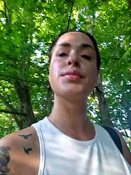 Snapshot of LydiaMaus96 chatting on 06-24-26, 05:44 LydiaMaus96 online show from 06-24-26, 05:44