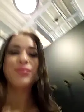 Snapshot of LydiaMaus96 chatting on 12-18-24, 01:45 LydiaMaus96 online show from 12-18-24, 01:45