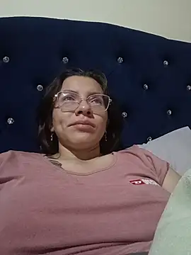 karlamorris  online show from 10-24-25, 03:05