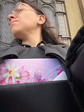 karlamorris  online show from 02-14-26, 01:44