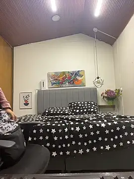 karlamorris  online show from 04-15-26, 01:26